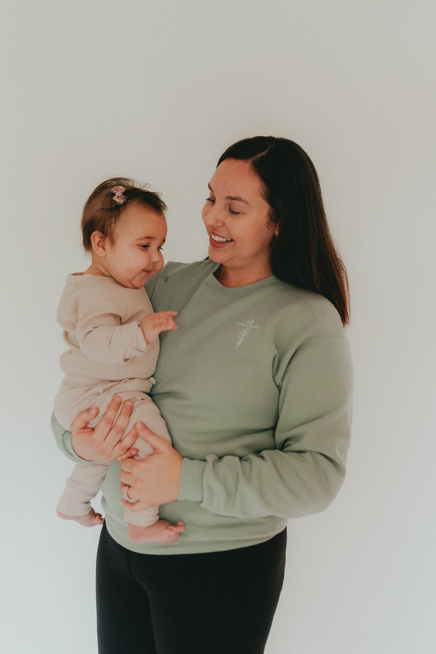 Faith Ladies Pullover