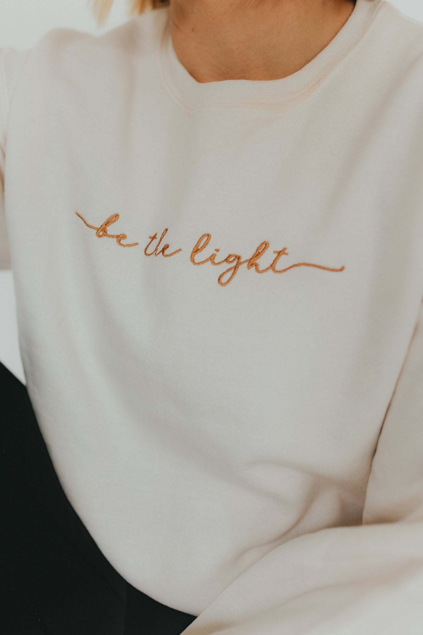 Light Ladies Pullover