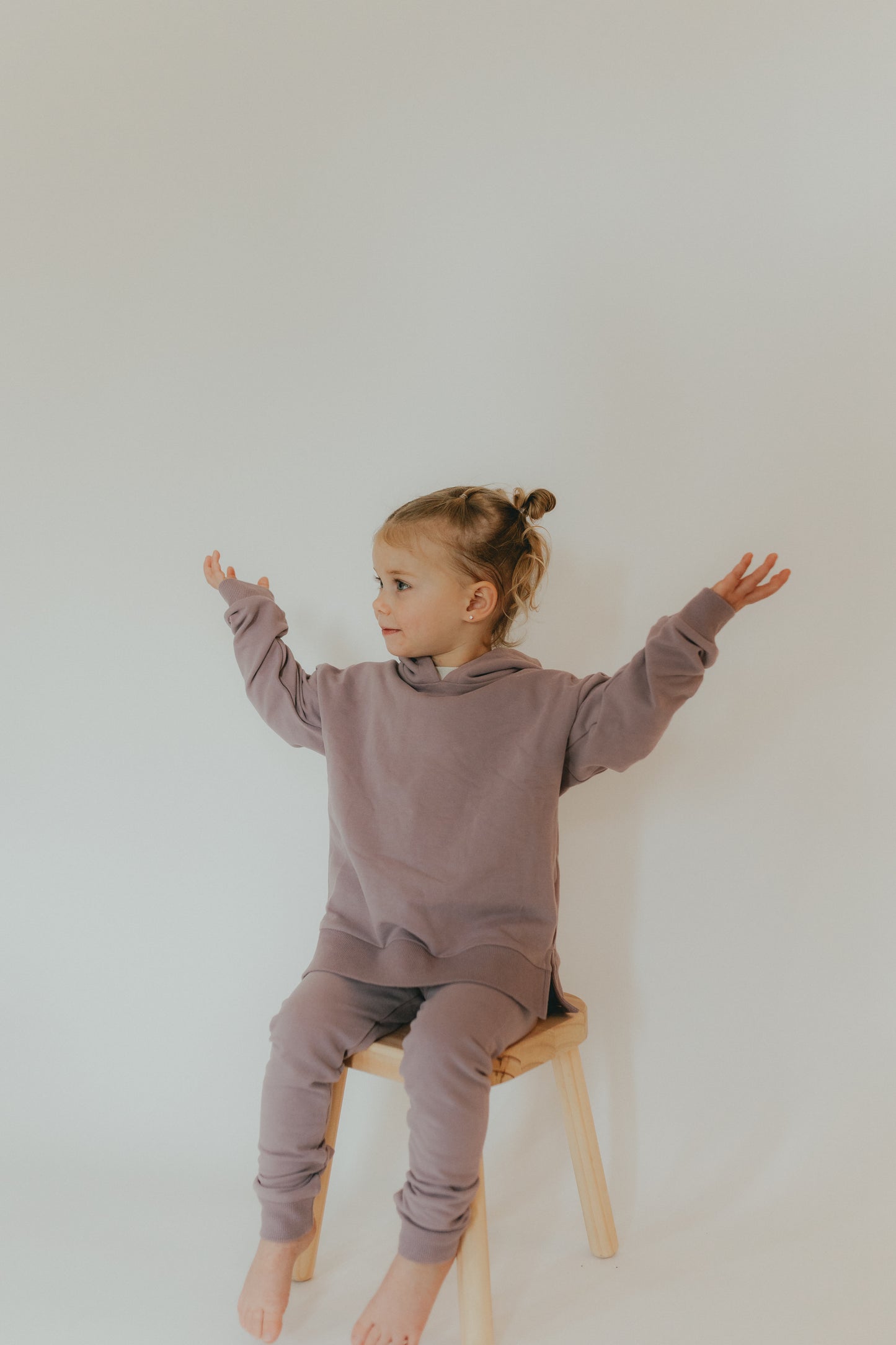 Studio State Pullover - Lilac