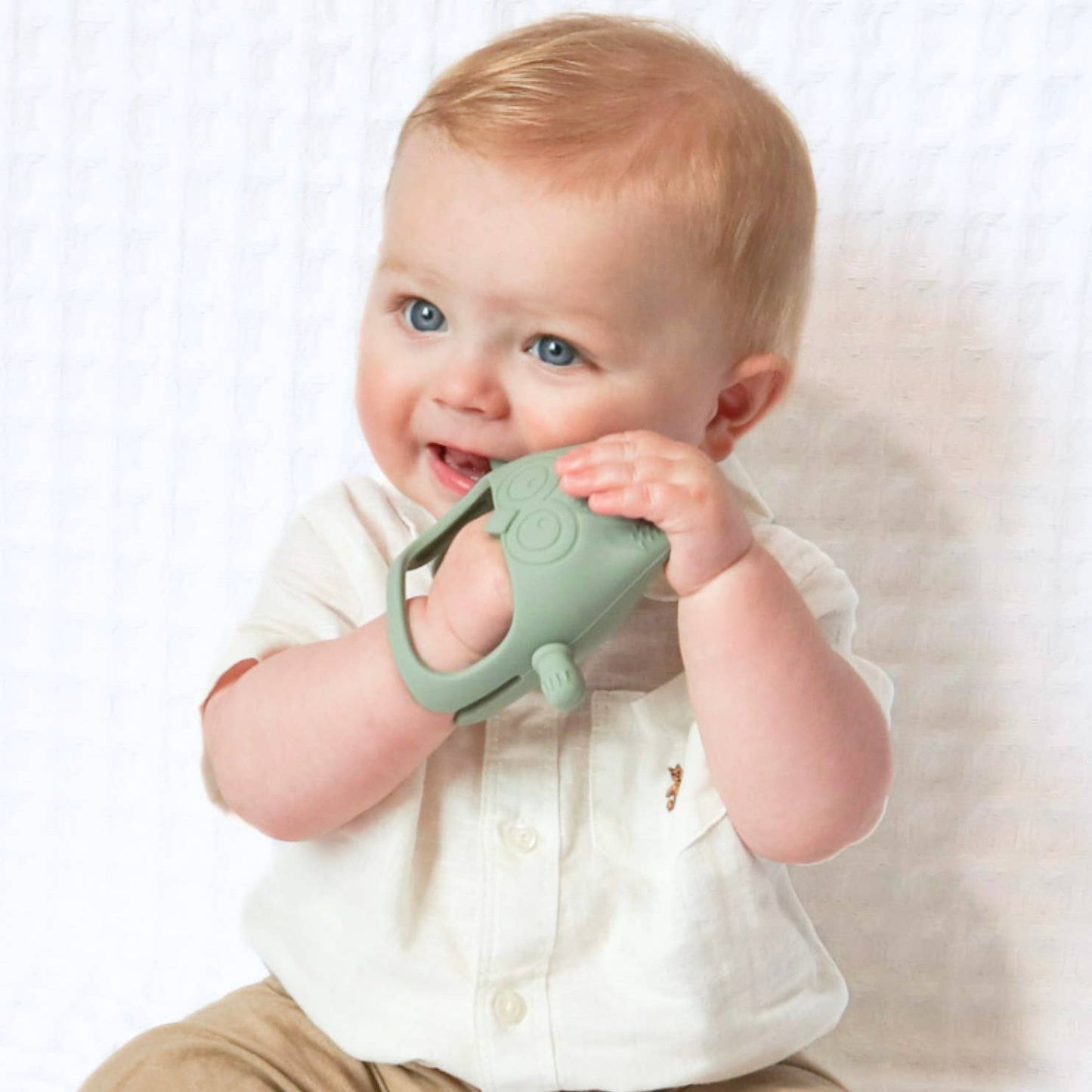 Owl Grip Teether Toy: Dusty Pink